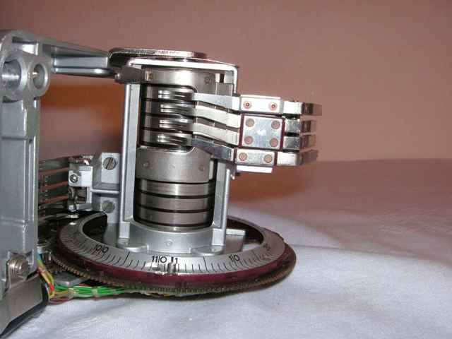 Verkleinertes Bild [EMD4.JPG - 25kB]